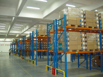قفسه های پالت صنعتی باز انتخابی مناسب برای ذخیره سازی محصولات پالتینی