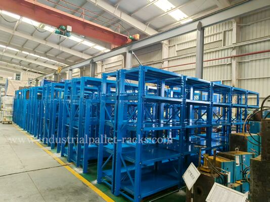 خرید قفسه های سفارشی نمایش چوب چوب و پایه برای فروشگاه های پوشاک / فروشگاه های شراب / مراکز تولید آنلاین